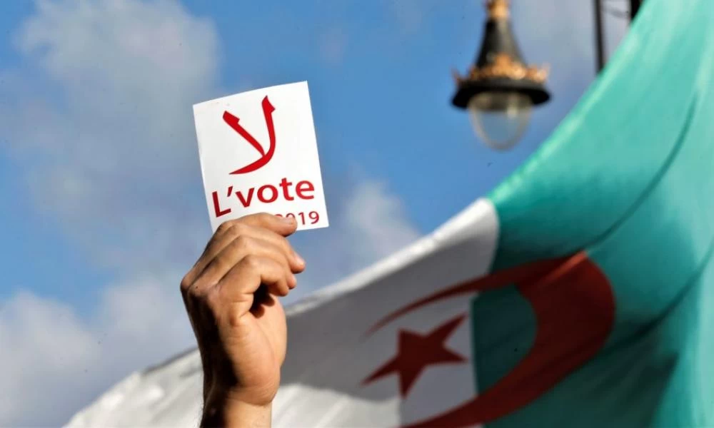 Αλγερία: Στις κάλπες για πρόωρες εκλογές εν μέσω εκκλήσεων για μποϊκοτάζ